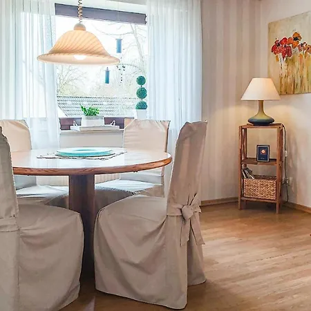 Apartamento One-bedroom With A Fireplace In *